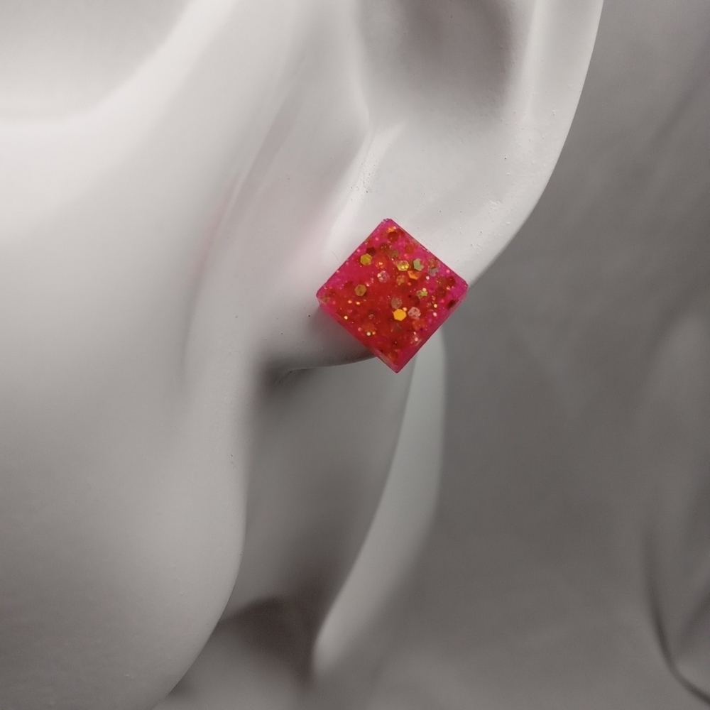 5/$25 Pink Glitter Square Stud Earrings